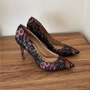 Sam Edelman Floral Black and Burgundy Heels